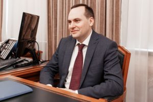 #Премьер — министр Дагестана Артем Здунов встретился Одесом Байсултановым3