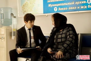 #Активисты «ЯПП» провели анкетирование в МФЦ г.Каспийска.3