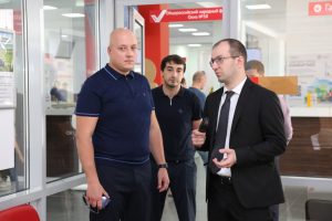 #Директор МФЦ Саратовской области изучил опыт внедрения принципов «бережливого производства»в дагестанских центрах госуслуг.9