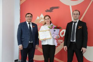 #Сотрудники МФЦ получили награды министерства экономики Дагестана.5