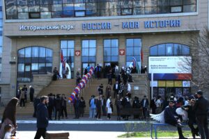 #МФЦ Республики Дагестан принял участие в ярмарке вакансий.8